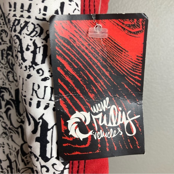 WRV board shorts size 38 deadstock y2k surf loud pattern graffiti spell out red - Picture 3 of 8